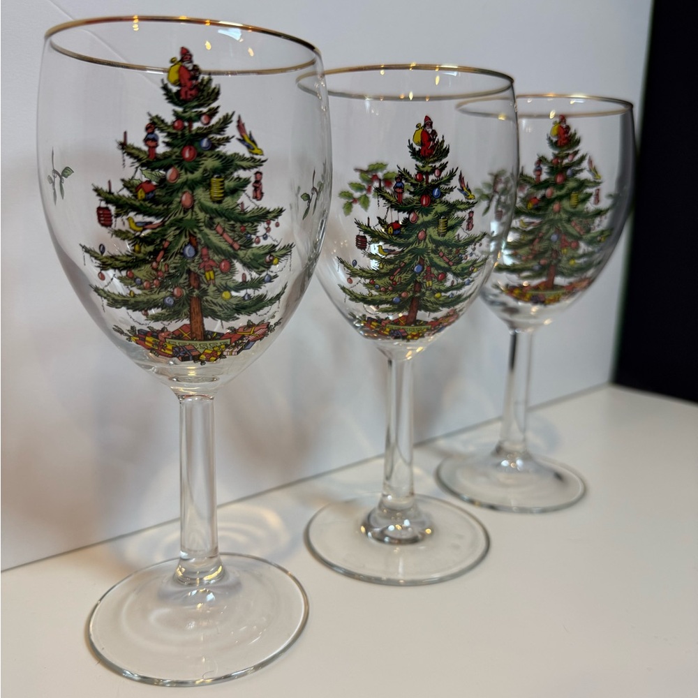 Spode Christmas Tree 10 oz Wine Glasses with Gold Rim - Set of Three